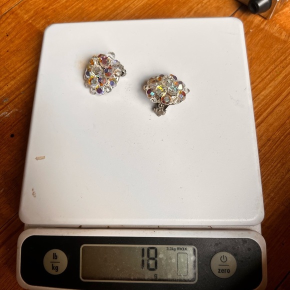 Vintage beautiful AB CRYSTAL CLIP ON EARRINGS - Picture 3 of 5